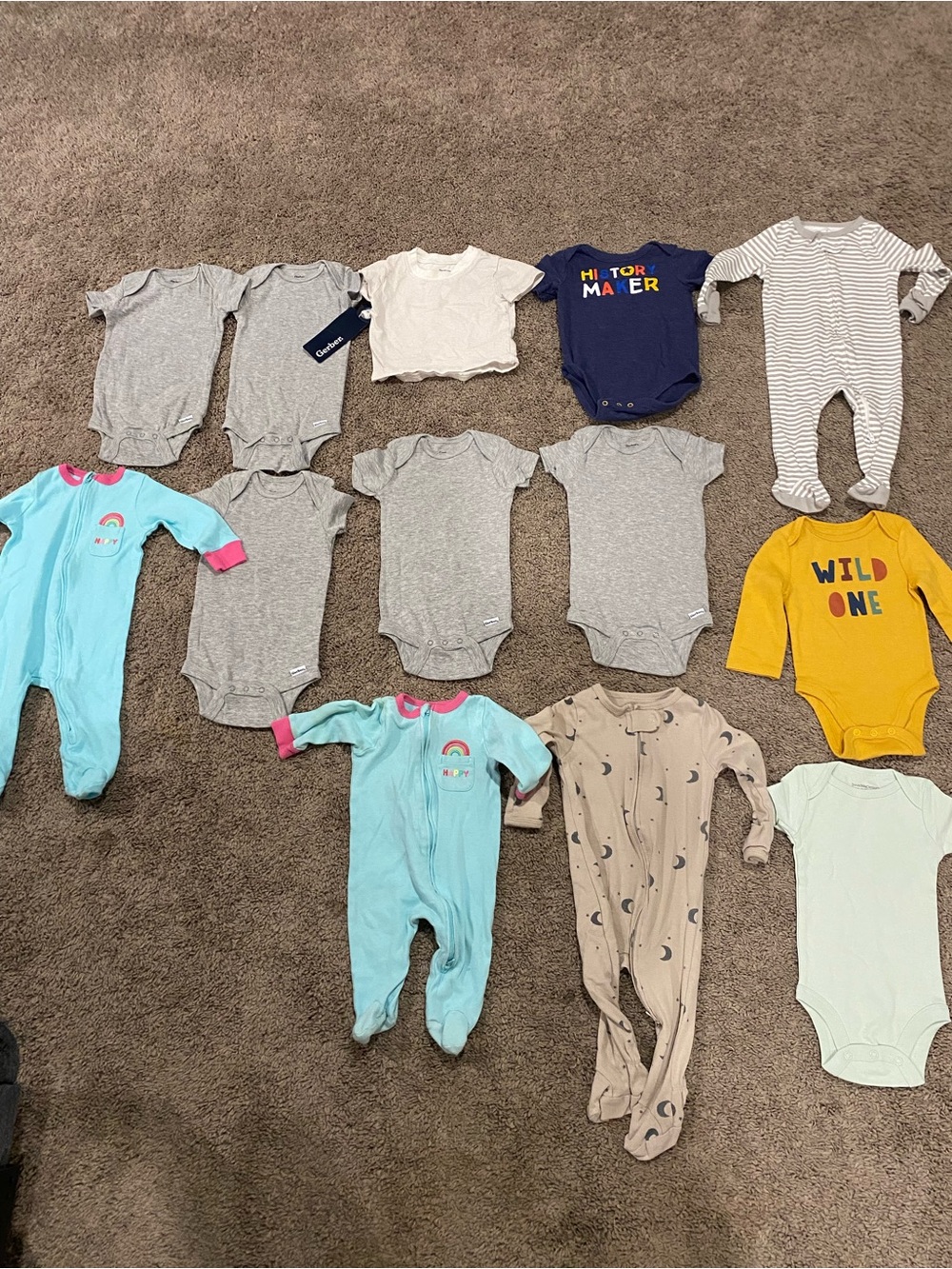 3 - 6 months clothing set of 13! All in great condition!